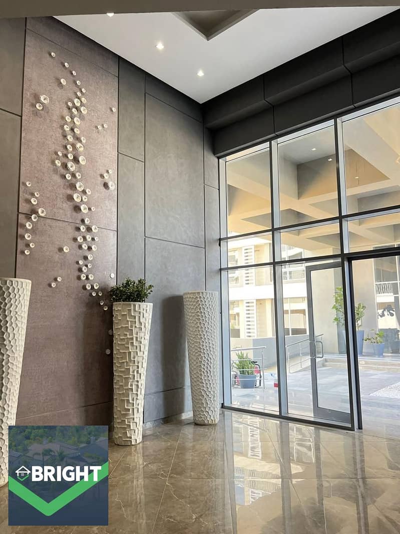 7 1533c6ed-c3dd-472e-8c5f-82ec882344cf. jpg