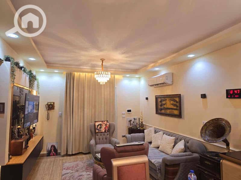 2 dae67c04-23bd-4443-8a1a-c5eedd67baa2. jpg