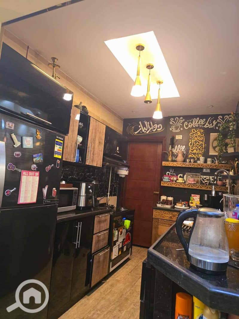 3 cd6b6f9a-6404-4de6-a03a-40c82e9b0a23. jpg