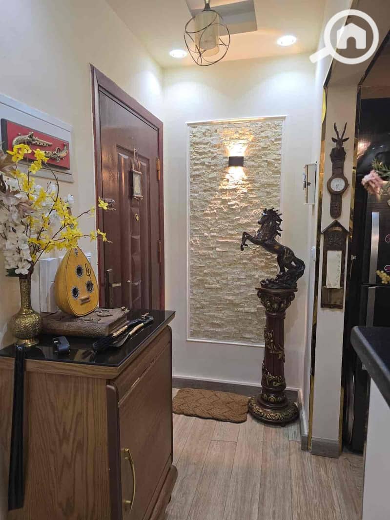 6 5a109c5b-e3d6-431f-af74-74faa9b03ca7. jpg