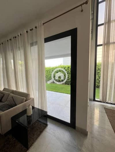 4 Bedroom Villa for Sale in Mostakbal City, Cairo - sd20. jpg