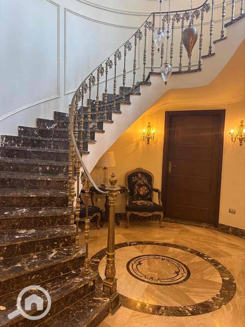 7 6c8de944-01a2-4c0c-9d06-b35fb586adb5. jpg