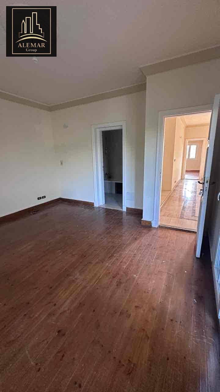 12 d4b473ee-ce2b-4007-8aaa-b5244e8eb811. jpg