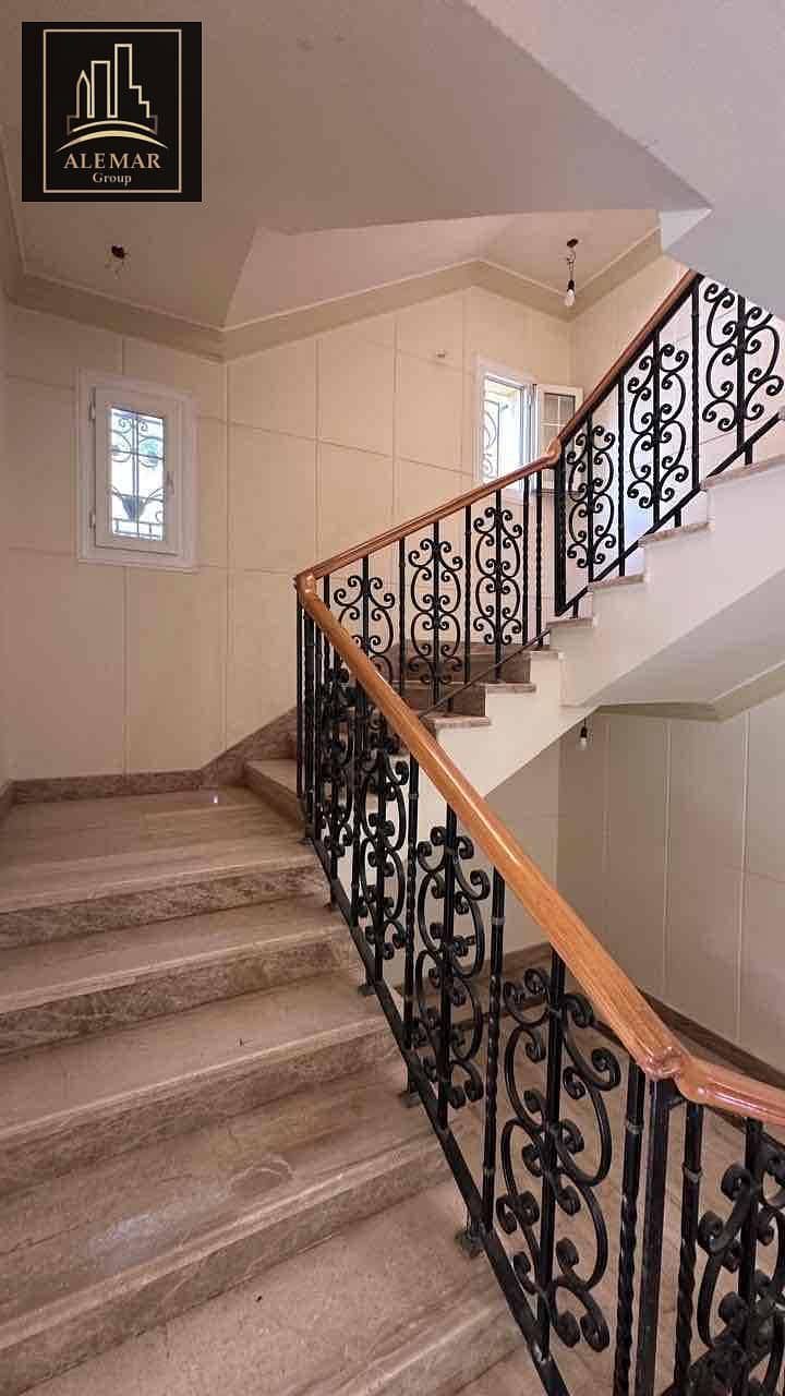 13 48d735ec-e5f3-4ada-9596-77b3a1e5182d. jpg