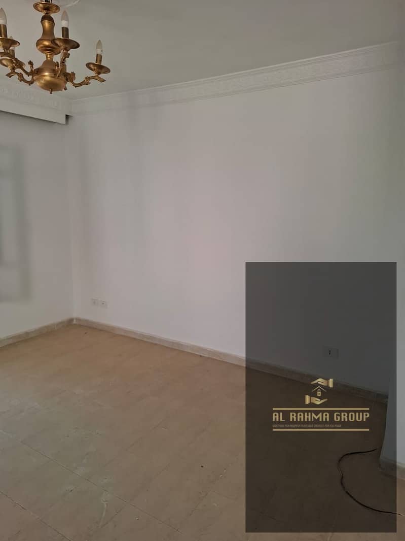 6 صورة واتساب بتاريخ 1447-05-15 في 20.54. 32_def35006. jpg