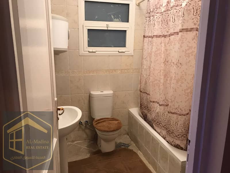 4 f7d18cdc-d9ac-4985-be1a-92e748227880. jpg