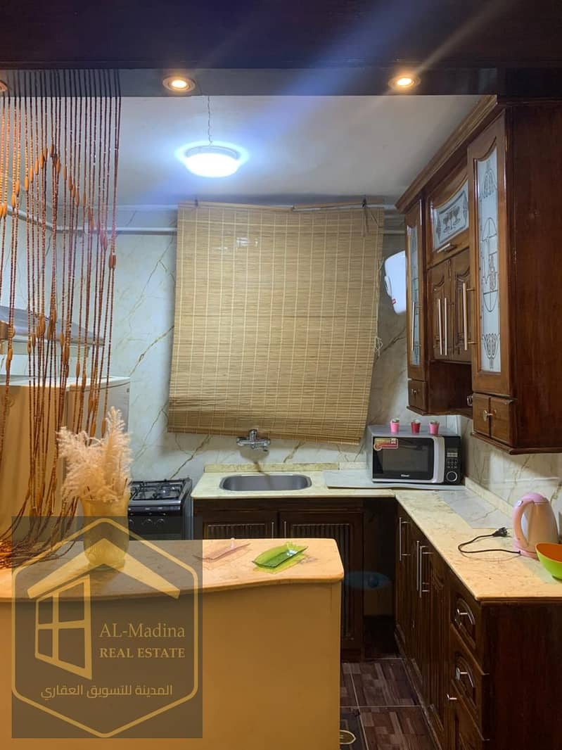 4 6bc8ac3f-1cde-446d-8628-1c826d04b651. jpg