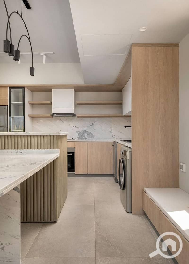 4 photo_2025-02-19_20-52-44 (2). jpg