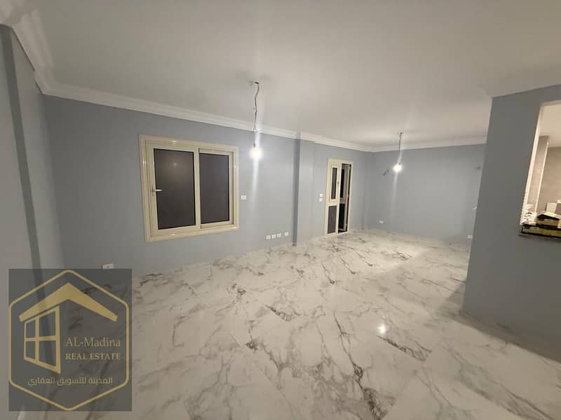 2 7b9f29ba-a379-4a7a-b570-a075003edf62. jpg