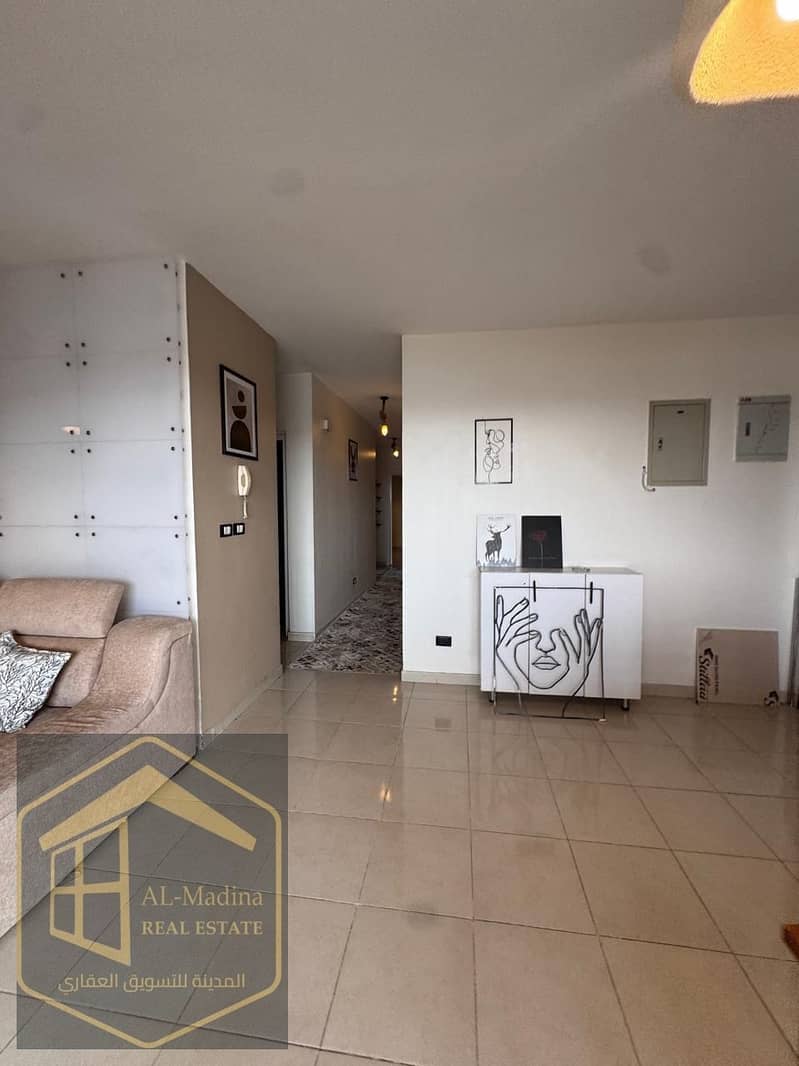 2 ab1eced8-d44d-4237-90b6-d58555a871dc. jpg