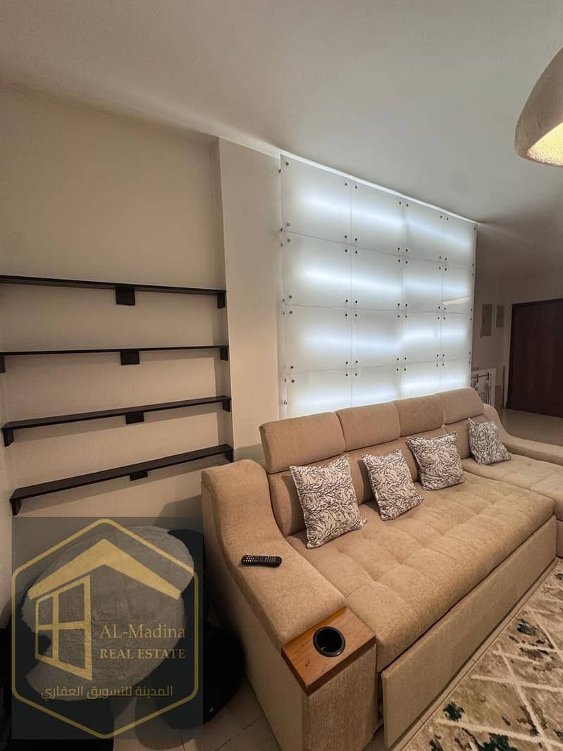 3 0aee0b3f-c99b-4f45-b6e6-10b7d22e2948. jpg