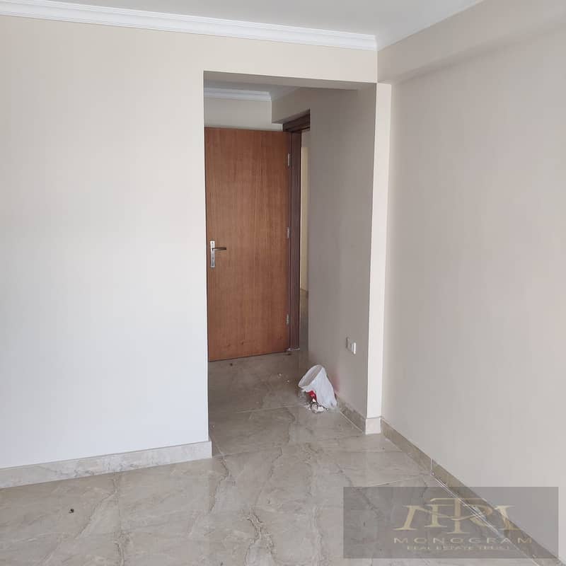 5 0e16e216-56f3-4d8d-a676-39f2f4f62e07. jpg