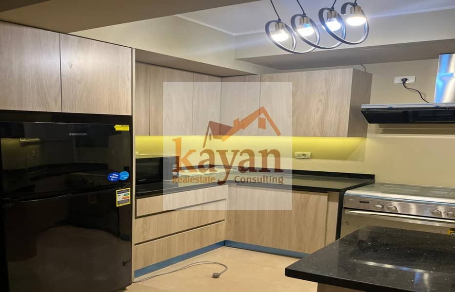 3 5d4f4c12-4fcb-44ae-8131-1c2fe12b7934. jpg