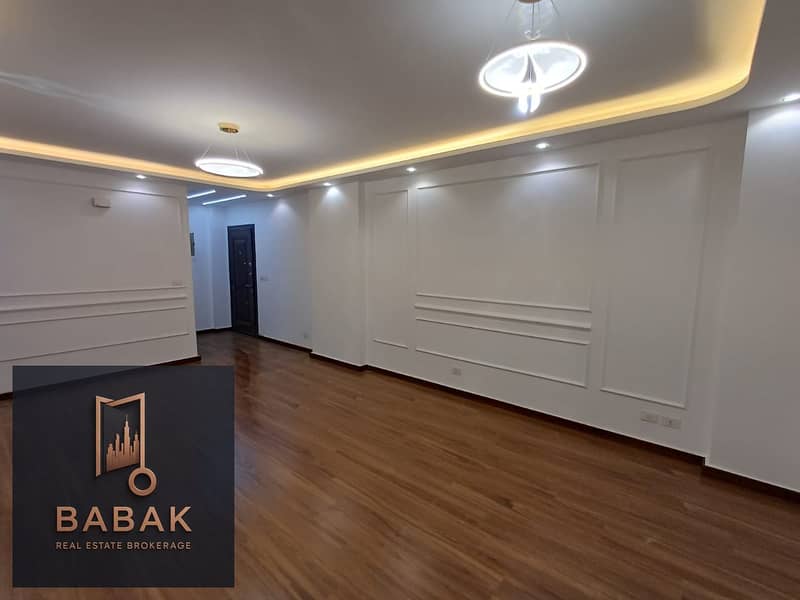 5 WhatsApp Image 2025-11-06 at 15.45. 35_4570524f. jpg