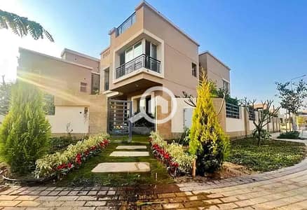 7 Bedroom Villa for Sale in New Cairo, Cairo - 8f4e8653-94f5-484e-b0c7-7c2d8f49a9f0. jpg 7 Bedroom Villa for Sale in New Cairo, Cairo - 8f4e8653-94f5-484e-b0c7-7c2d8f49a9f0. jpg
