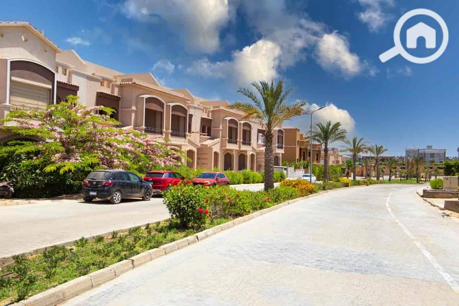 6 7856c6a6-55d1-48d6-a1a3-734e05955c9d. jpg