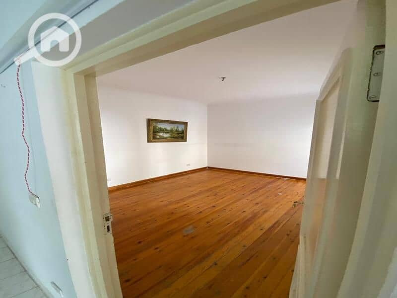 5 WhatsApp Image 2025-10-03 at 5.40. 31 PM (1). jpeg