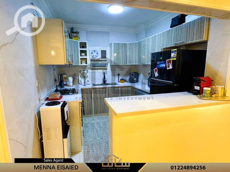 10 db79e9a7-bc75-42e7-b153-4f90becfdcd8. jpg