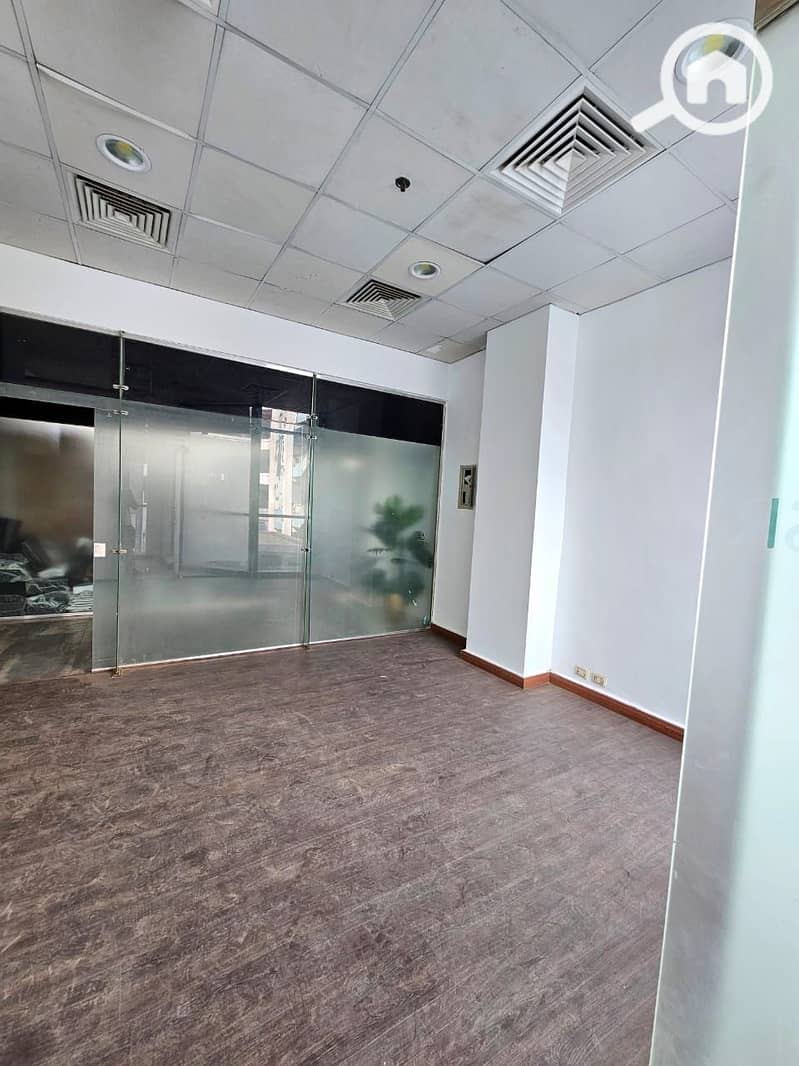 3 56751191-d2a3-4a4d-9fe1-92b97eeb22f3. jpeg