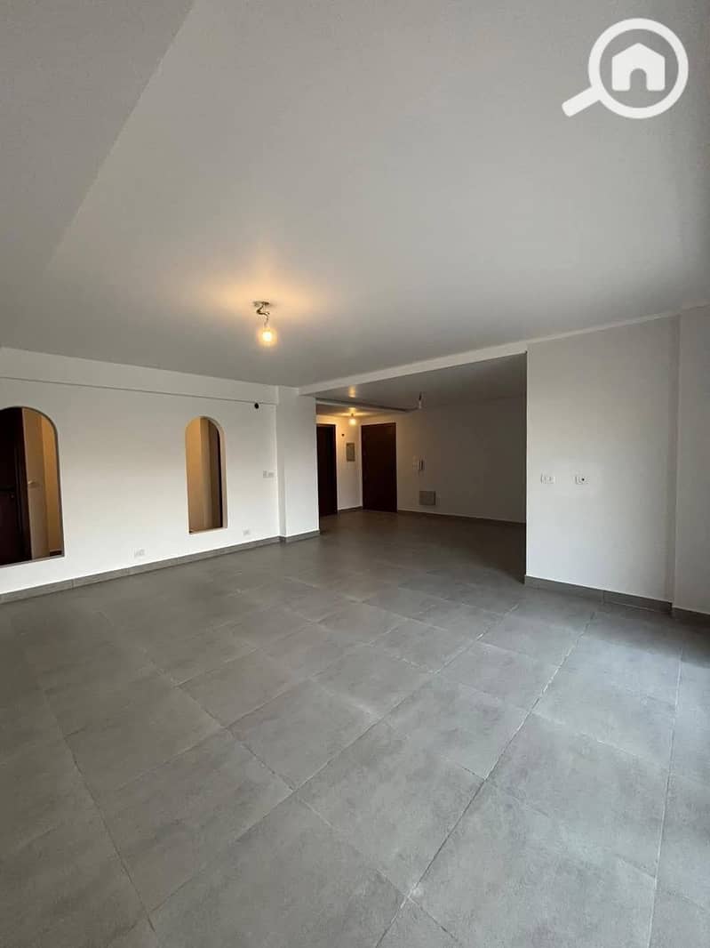 3 0ed5499b-5efb-4293-a396-c2a89d70d2cd. jpg