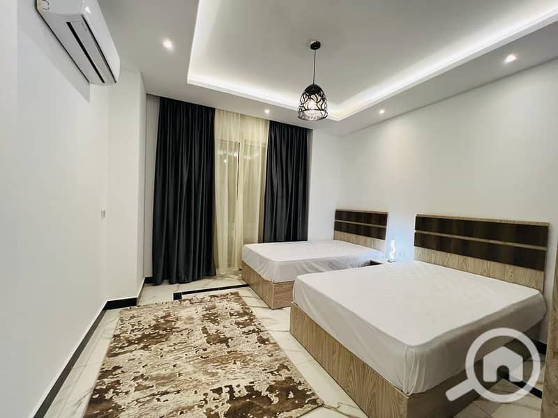 10 لاكبيتال العاصمه5. jpg