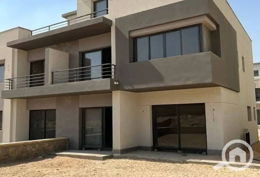 5 7832746-af96fo. jpg