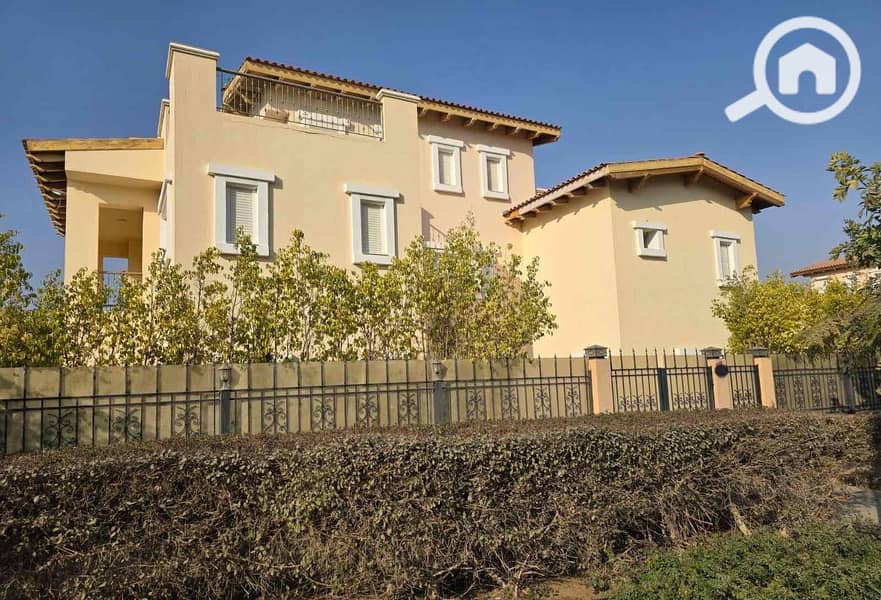 12 5bdcd378-26fa-478e-ba73-f471b35b5045. jpg