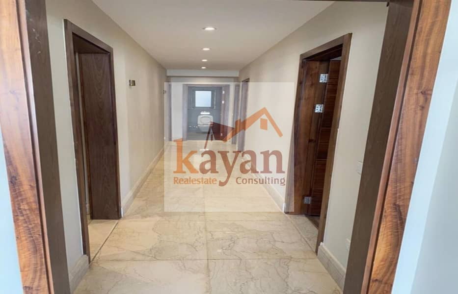 14 fd2d03a9-f22a-4f2e-bd0a-6b7300cd9d28. jpg