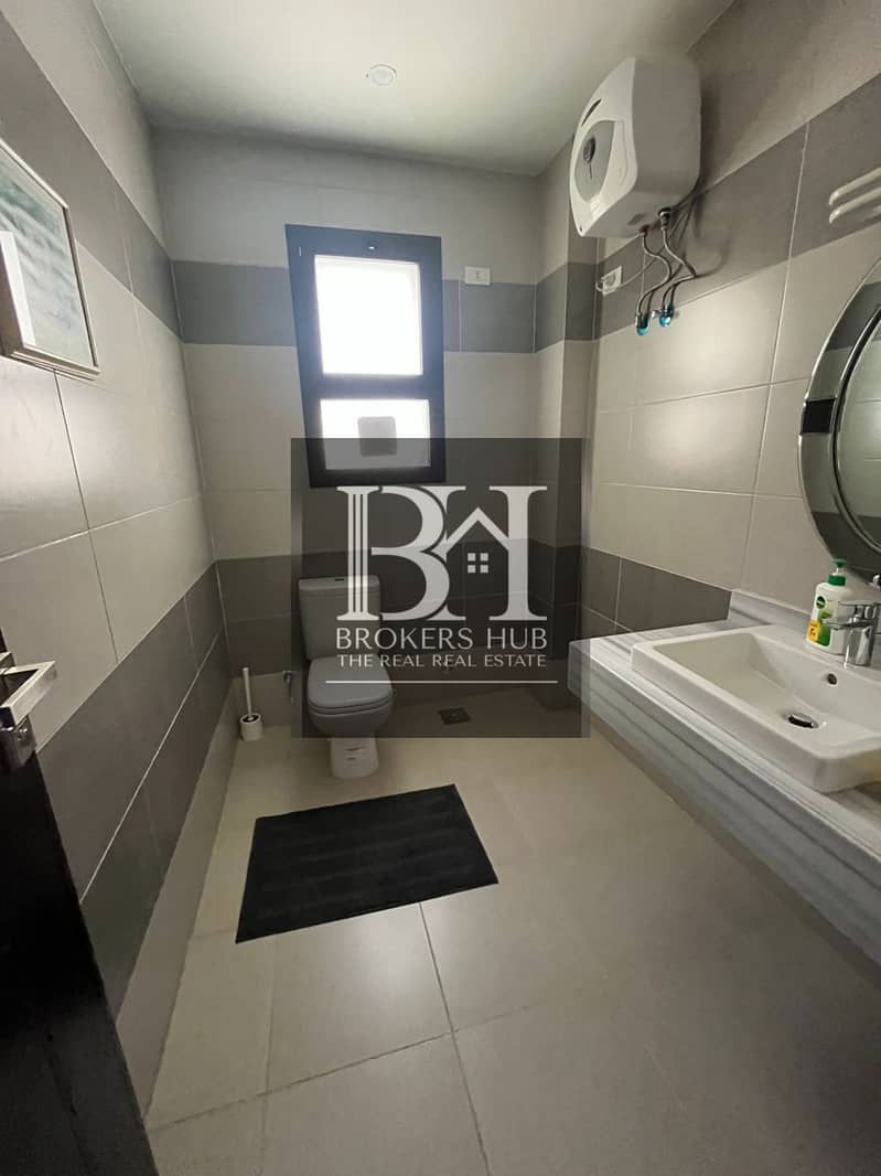 5 356f02f9-5fd4-4b07-a86e-23ad479ec752. jpeg