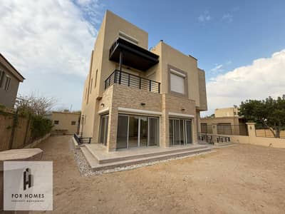 فیلا 4 غرف نوم للايجار في الشيخ زايد، الجيزة - WhatsApp Image 2025-11-04 at 4.12. 01 PM (2). jpeg