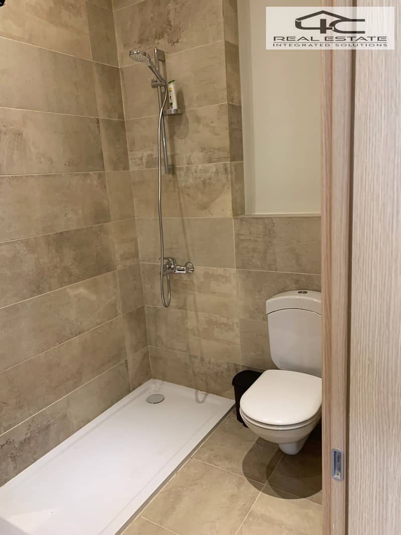 7 WhatsApp Image 2025-11-04 at 7.32. 06 PM. jpeg