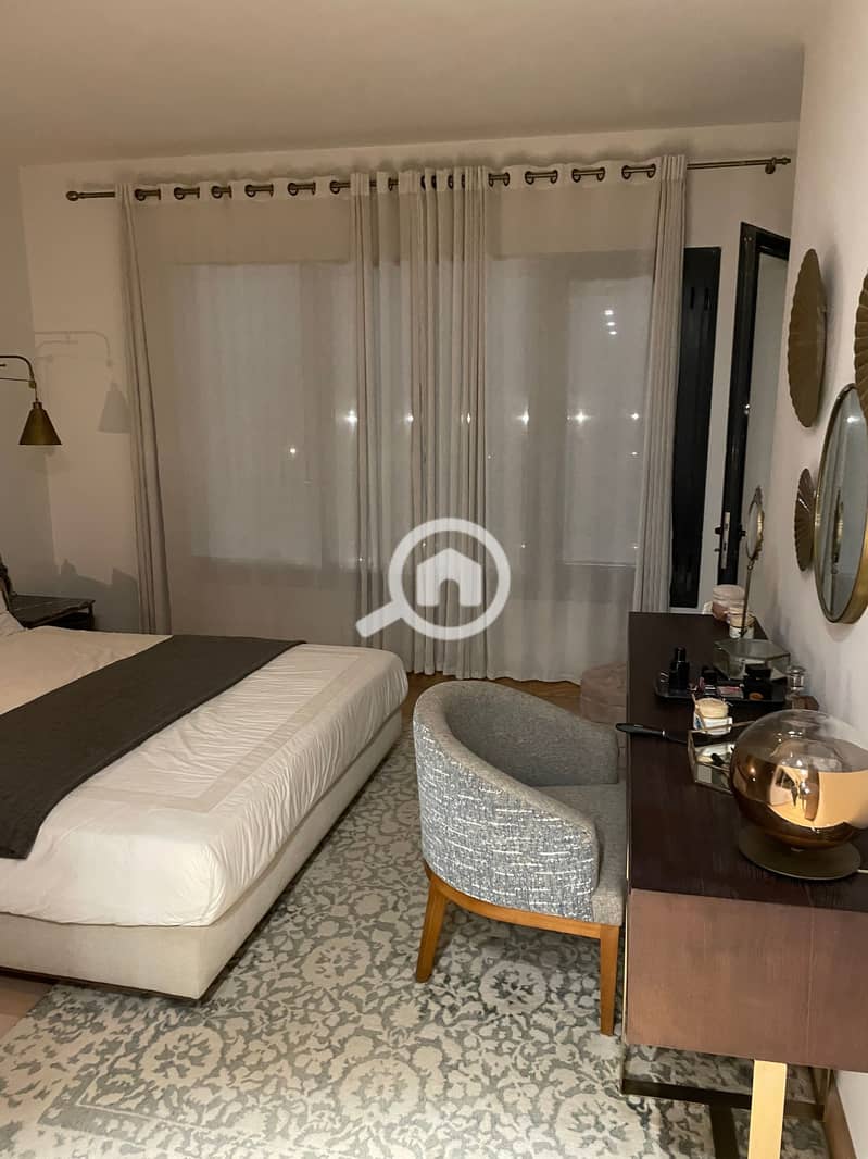 9 tempImage3qqtvr. jpg