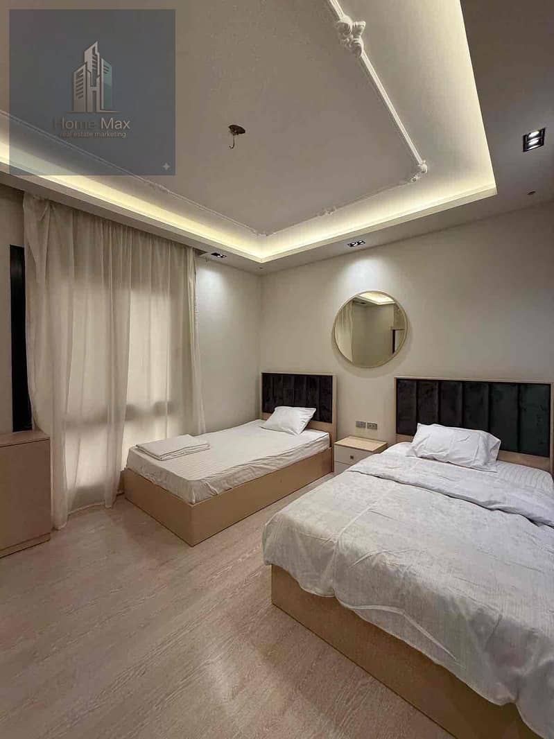 4 c185babc-e94e-4cab-ae38-8ba736dd8e96. jpg