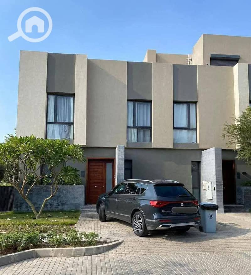 8 549504668_668030709674735_4975606311007609329_n. jpg