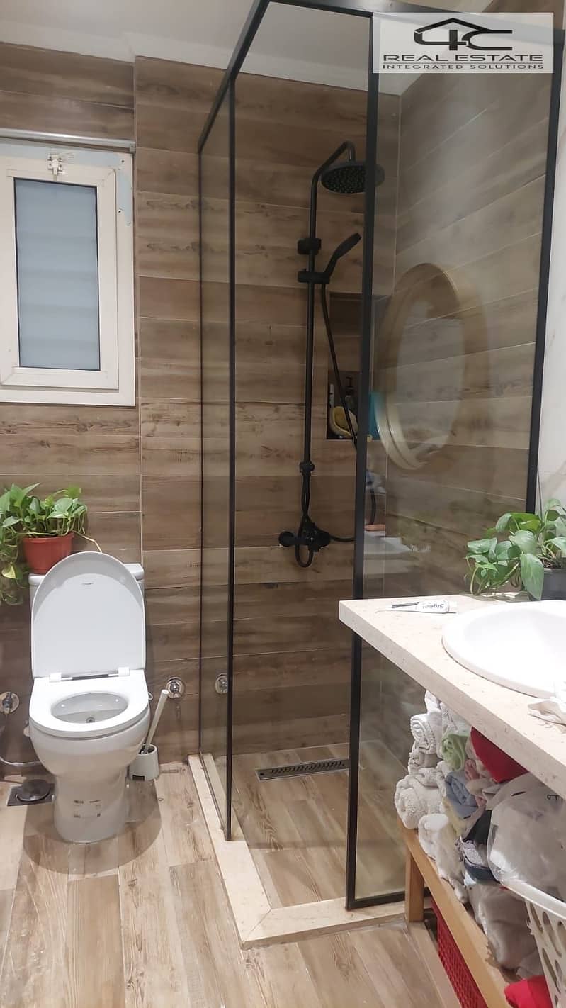 6 WhatsApp Image 2025-10-27 at 7.23. 39 PM. jpeg