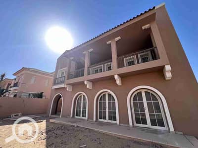 6 Bedroom Villa for Sale in New Cairo, Cairo - IMG-20251106-WA0039. jpg 6 Bedroom Villa for Sale in New Cairo, Cairo - IMG-20251106-WA0039. jpg