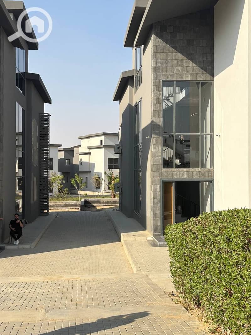 6 photo_2025-07-15_20-26-21. jpg