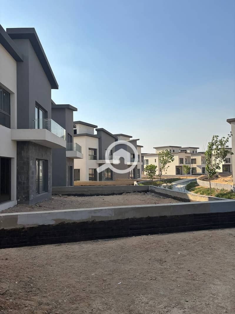 9 photo_2025-07-15_20-26-16 (2). jpg