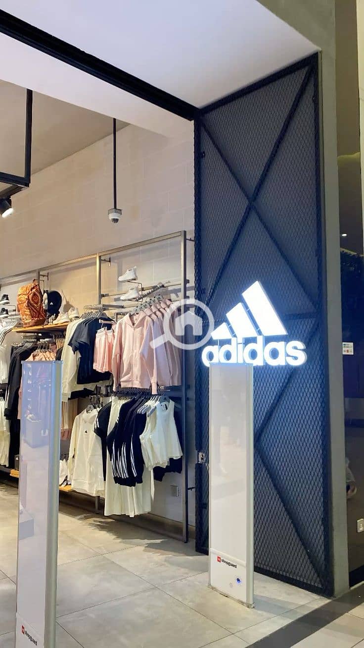 2 WhatsApp Image 2025-11-06 at 2.48. 45 PM (2). jpeg