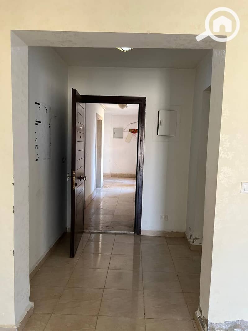 3 7fec82d0-ade2-42fa-a0c5-fcf48c8766d2. jpeg