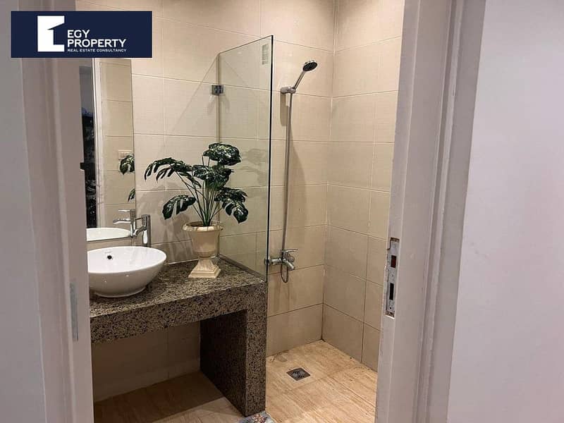 7 _files_aba88273-3f3f-4fd6-b80d-256d83381951. jpeg