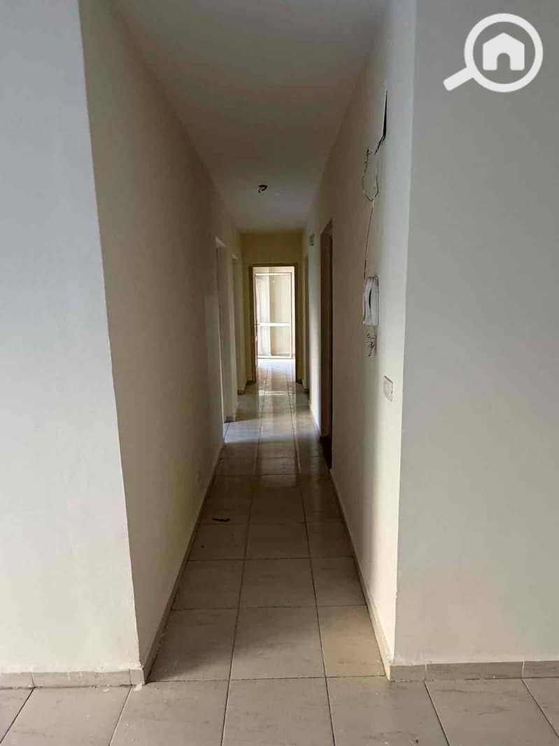 7 dd502364-bd14-4b82-a74d-9fc83d595de4. jpg