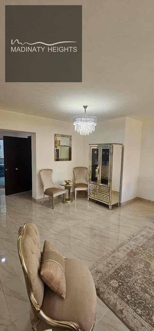 4 0770478c-fa5c-4e0e-b461-4eced9a02069. jpg