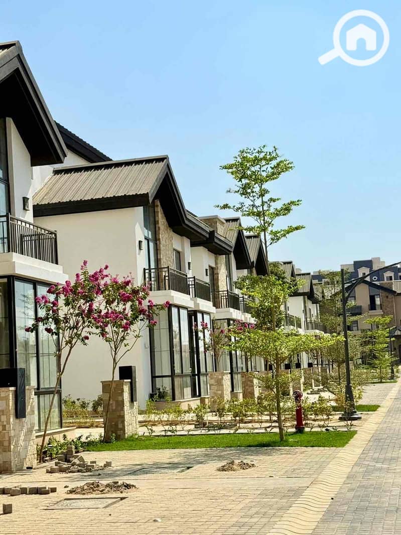 6 7f9ac5af-90d9-4691-bc52-dfd183eef939. jpg