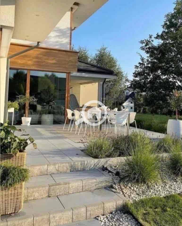 0c4ddda0-cf4c-4c7e-bb8c-d1c0e497ba25. jpg 0c4ddda0-cf4c-4c7e-bb8c-d1c0e497ba25. jpg