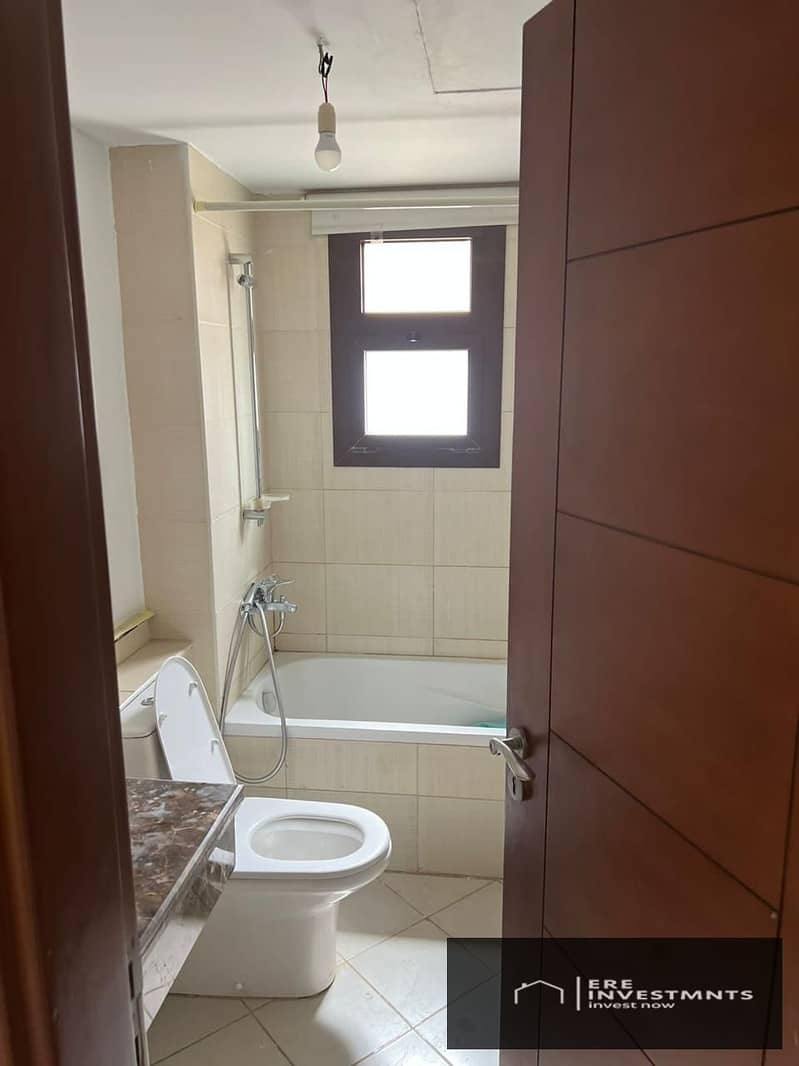 14 WhatsApp Image 2025-11-04 at 10.09. 33 PM. jpeg