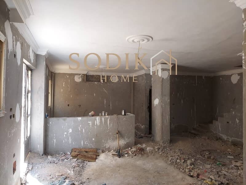 2 1435f9c1-8d20-4de8-a7d1-1207afae7fbd. jpg