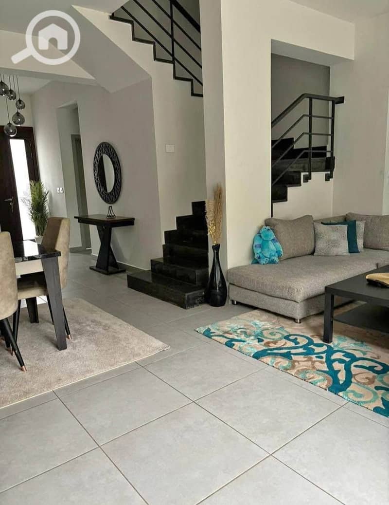 19 530658755_1580670993317664_8474677172916271181_n. jpg