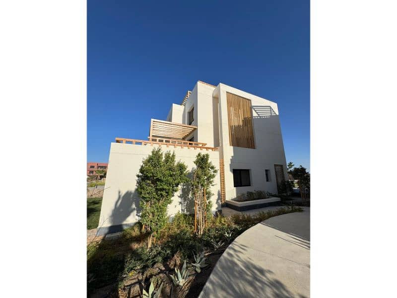 13 568626388_1824366231503837_9212906376175069340_n. jpg