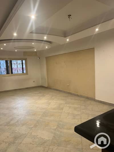 فلیٹ 2 غرفة نوم للايجار في زهراء المعادى، القاهرة - IMG-20251105-WA0072. jpg